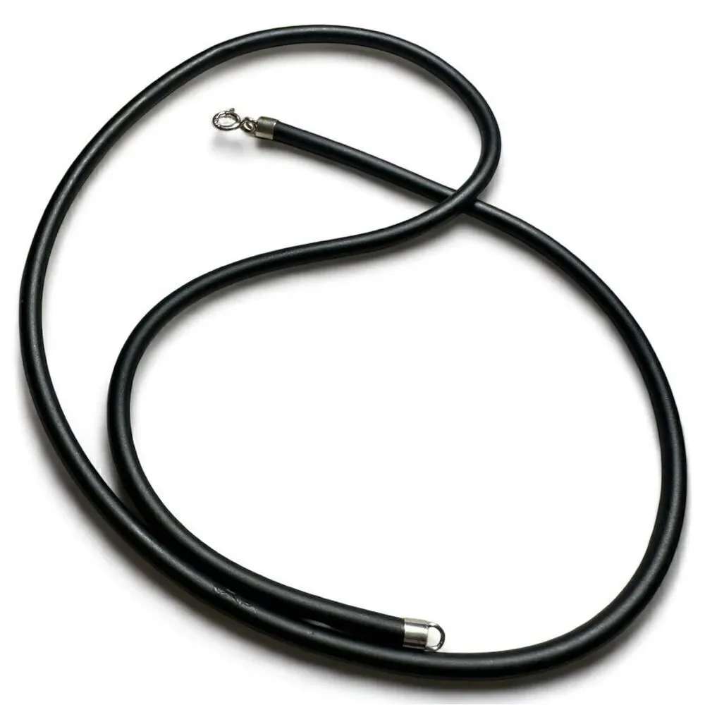 N/A 22” black